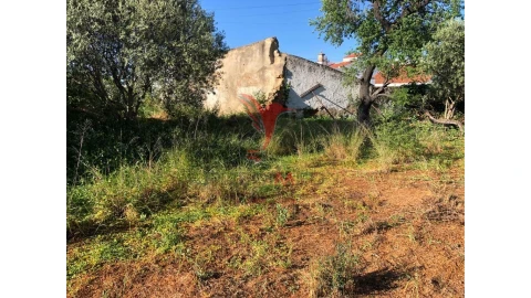 Terreno para Venda em Moncarapacho e Fuseta