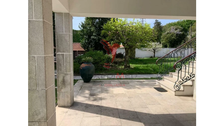 Moradia T4 para Venda em Gavião Foto 4