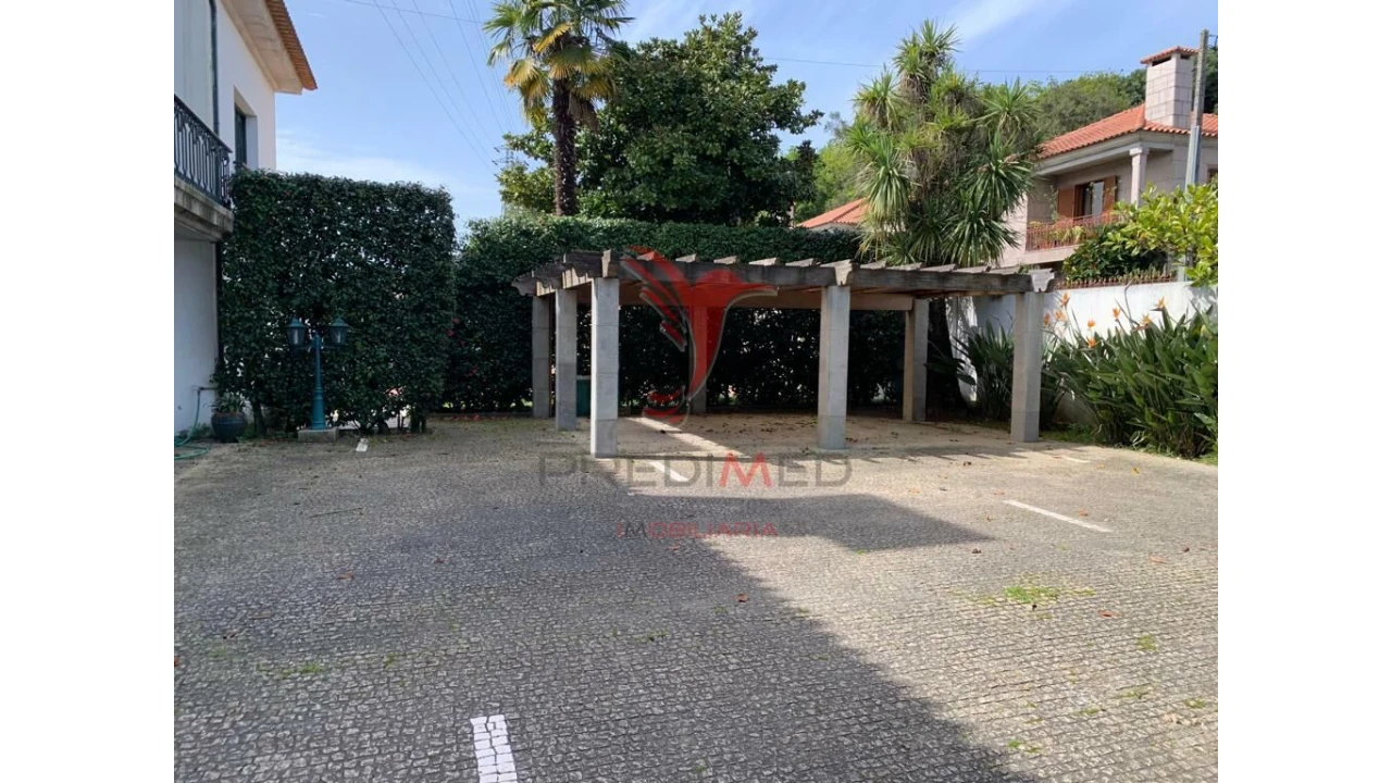 Moradia T4 para Venda em Gavião Foto 11