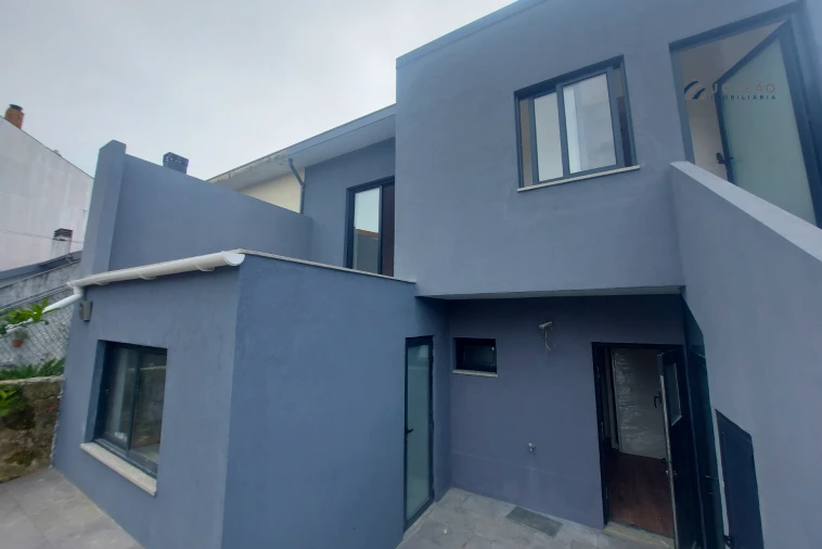 Moradia T2 para Venda em São Mamede de Infesta e Senhora da Hora Foto 2