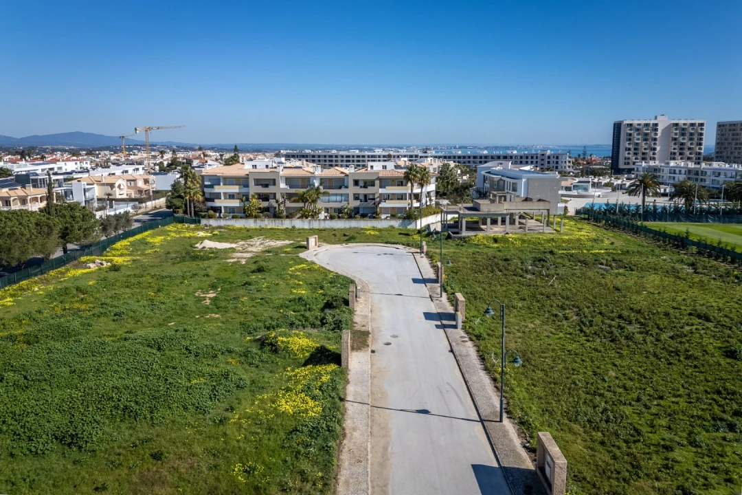 Terreno para Venda em Lagos (São Sebastião e Santa Maria) Foto 18
