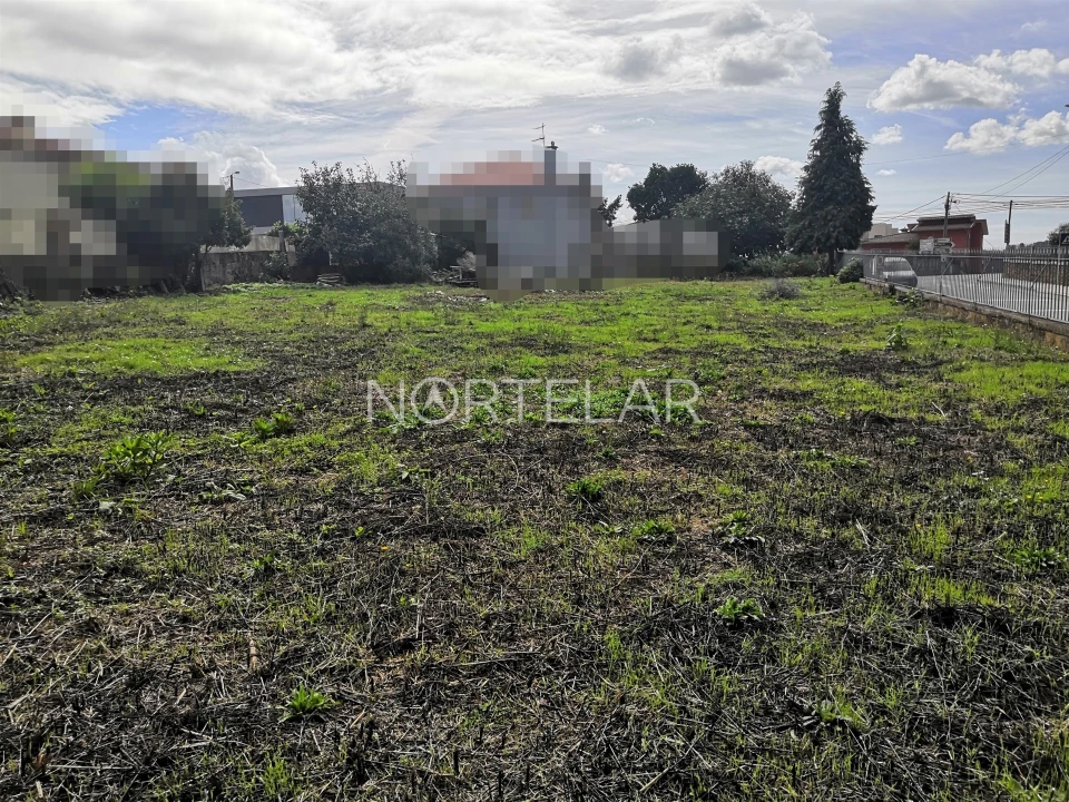 Terreno para Venda em Fradelos Foto 2
