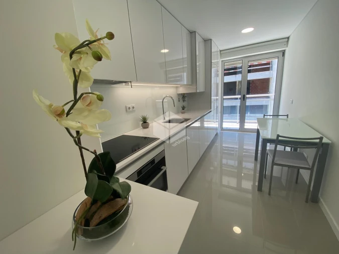 Apartamento T2 para Venda em Buarcos Foto 3