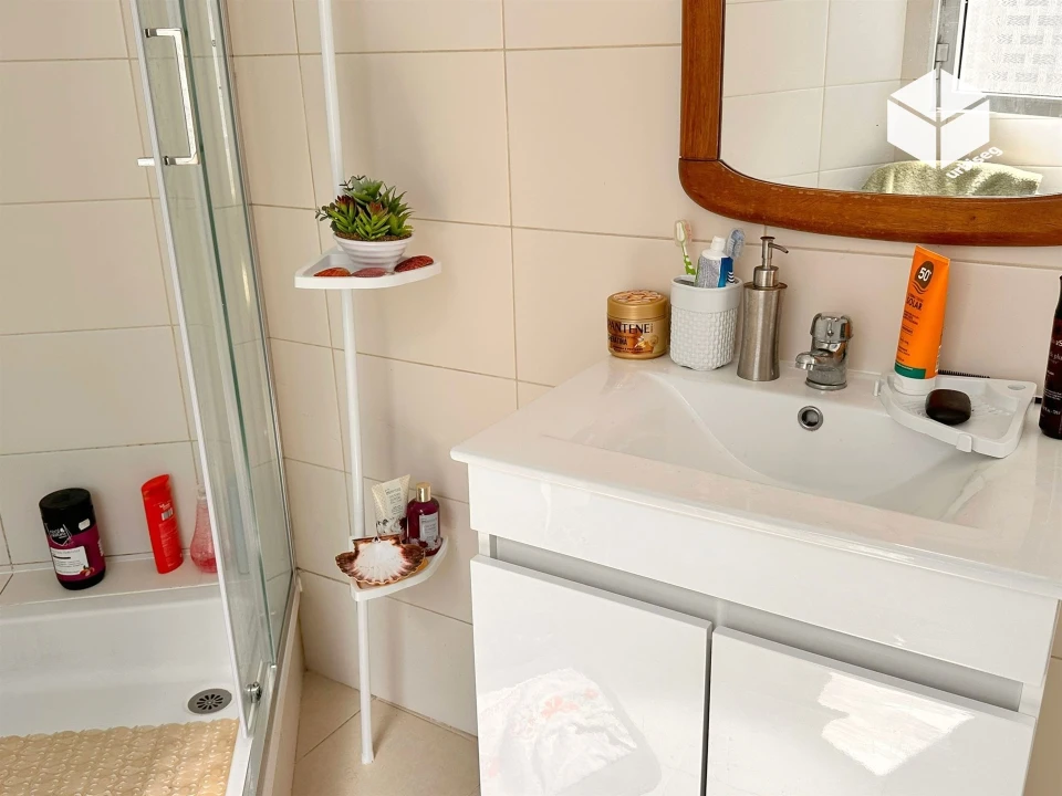 Prédio para Venda em Buarcos Foto 26