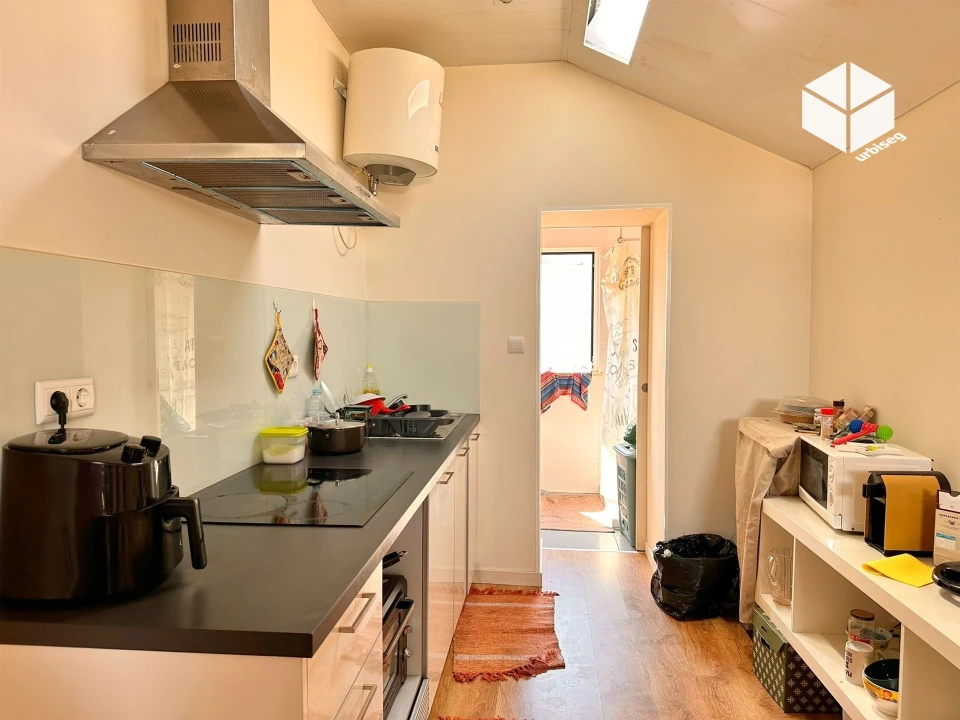 Prédio para Venda em Buarcos Foto 34