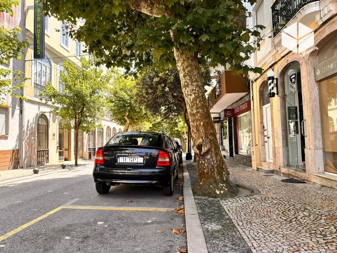 Prédio para Venda em Buarcos Foto 6