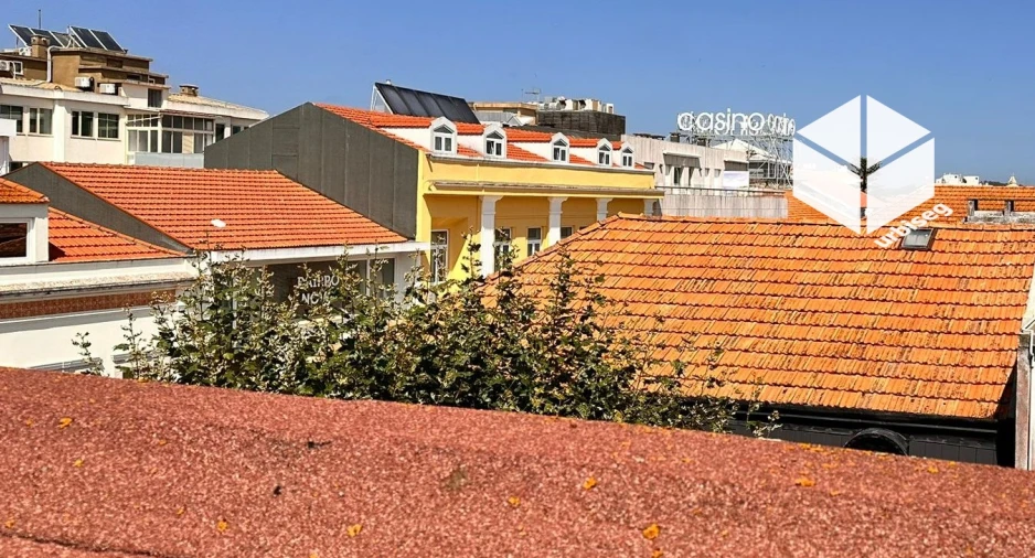 Prédio para Venda em Buarcos Foto 31