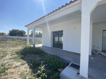 Moradia T3 para Venda em Marrazes e Barosa