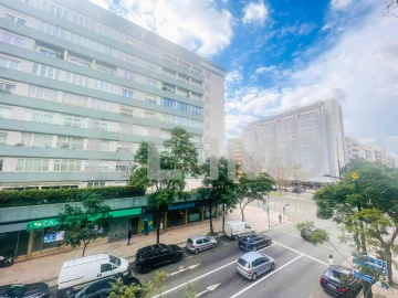 Apartamento T6 para Venda em Avenidas Novas