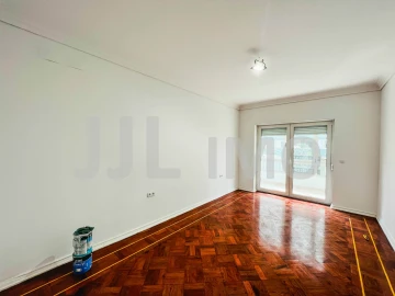 Apartamento T6 para Venda em Avenidas Novas
