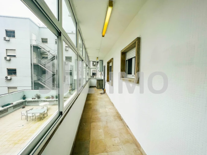 Apartamento T6 para Venda em Avenidas Novas Foto 35