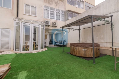 Apartamento T4 para Venda em Campanhã
