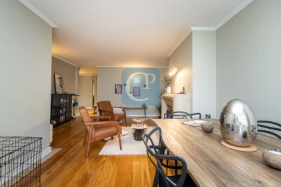 Apartamento T4 para Venda em Campanhã