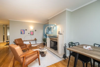 Apartamento T4 para Venda em Campanhã
