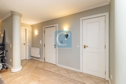 Apartamento T4 para Venda em Campanhã