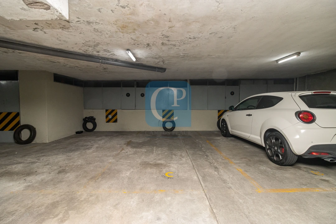 Apartamento T4 para Venda em Campanhã Foto 44