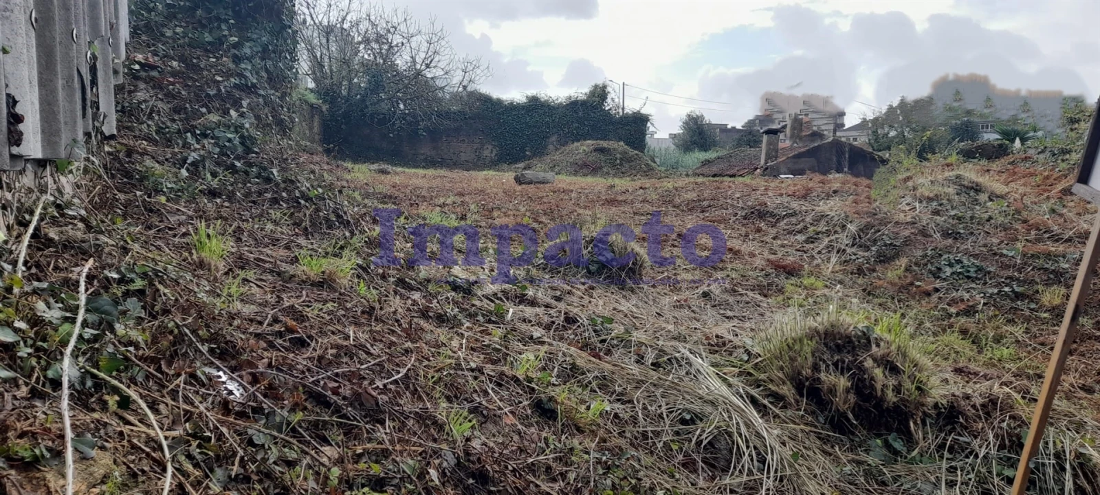 Terreno para Venda em São João da Madeira Foto 3