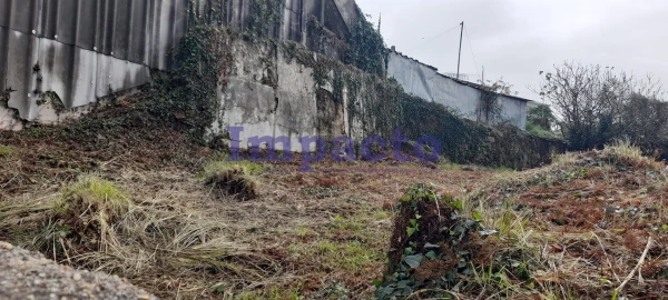 Terreno para Venda em São João da Madeira