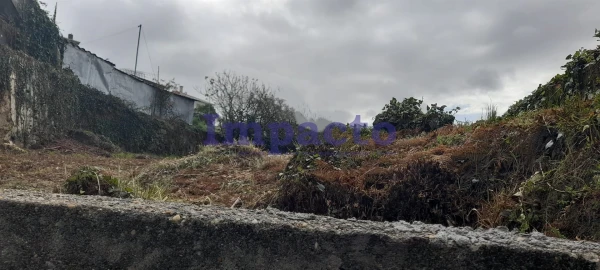 Terreno para Venda em São João da Madeira