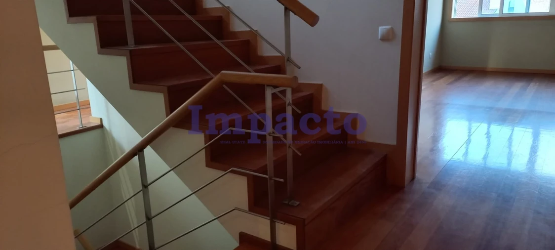 Moradia T3 para Venda em Fornos Foto 17