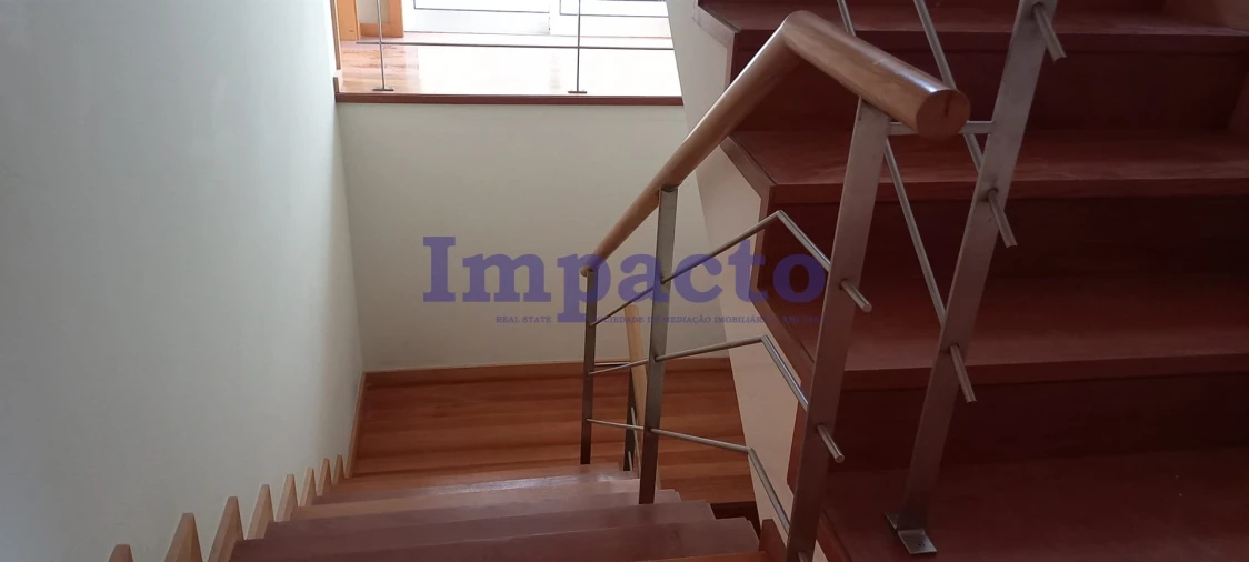 Moradia T3 para Venda em Fornos Foto 16