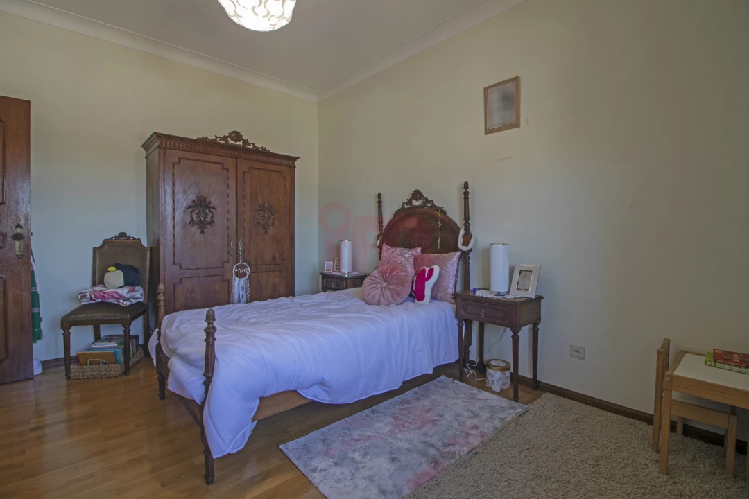 Moradia T6 para Venda em Vila das Aves Foto 36