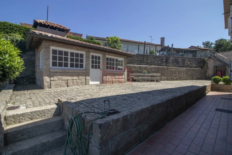 Moradia T6 para Venda em Vila das Aves Foto 75