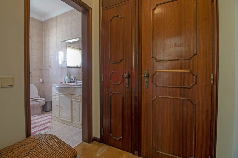 Moradia T6 para Venda em Vila das Aves Foto 38