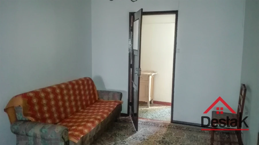 Moradia T2 para Venda em Fataunços e Figueiredo das Donas Foto 7
