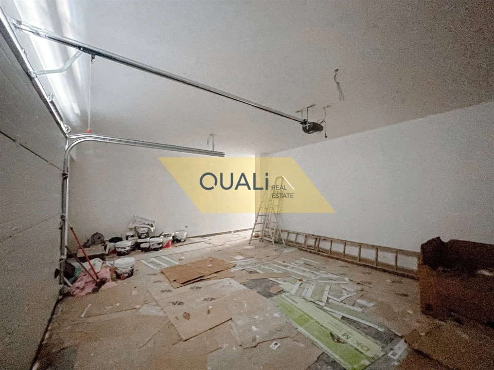 Moradia T4 para Venda em Paul do Mar Foto 48