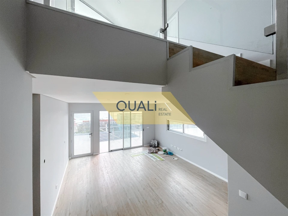 Moradia T4 para Venda em Paul do Mar Foto 44