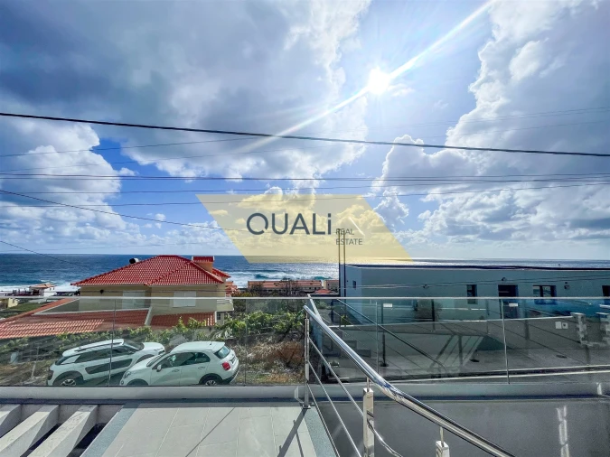 Moradia T4 para Venda em Paul do Mar Foto 15