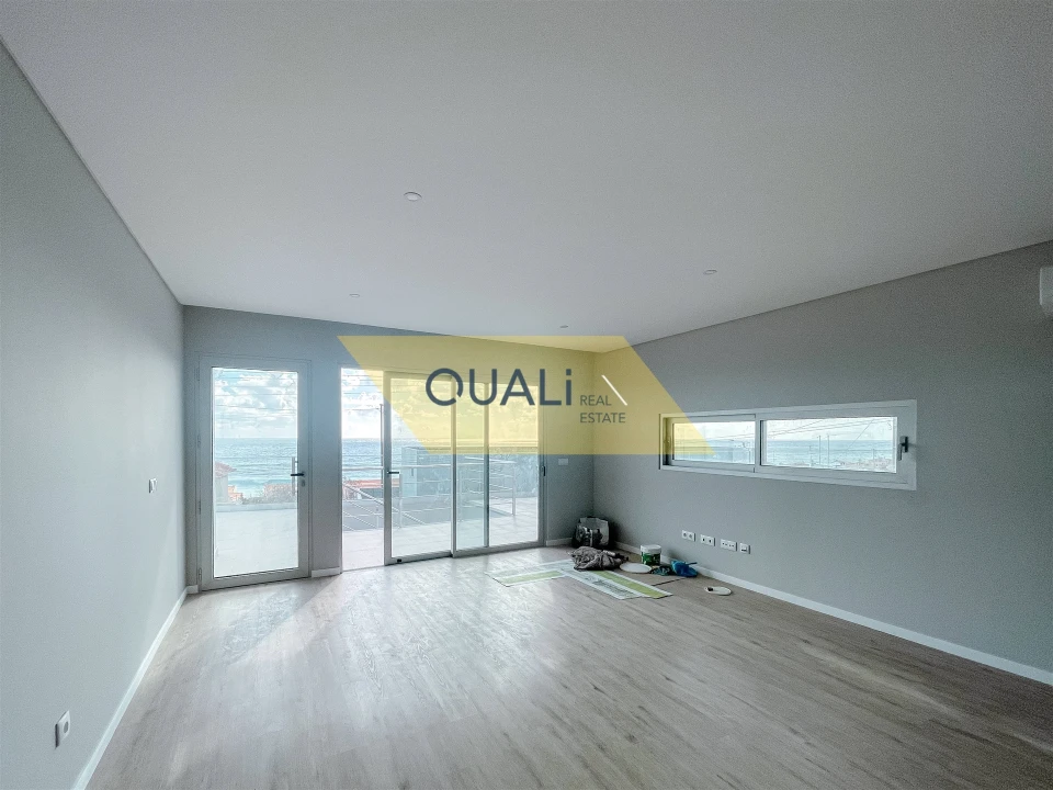 Moradia T4 para Venda em Paul do Mar Foto 20