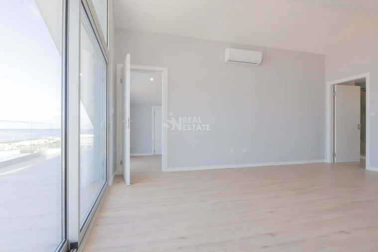 Moradia T4 para Venda em Paul do Mar Foto 47