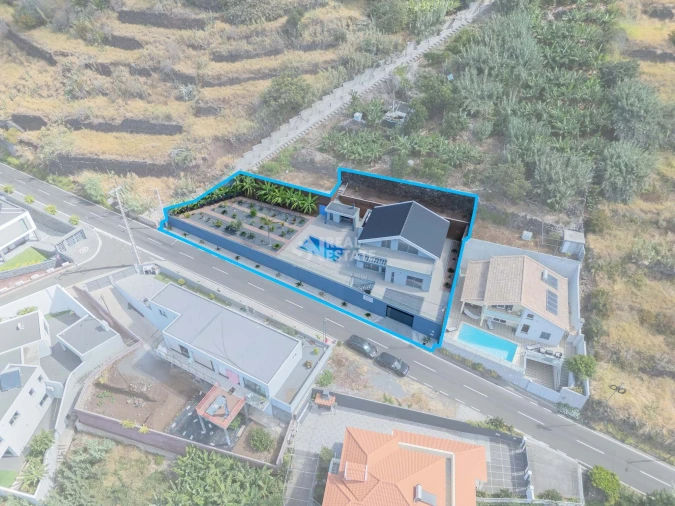 Moradia T4 para Venda em Paul do Mar Foto 85