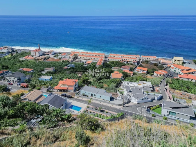 Moradia T4 para Venda em Paul do Mar Foto 87