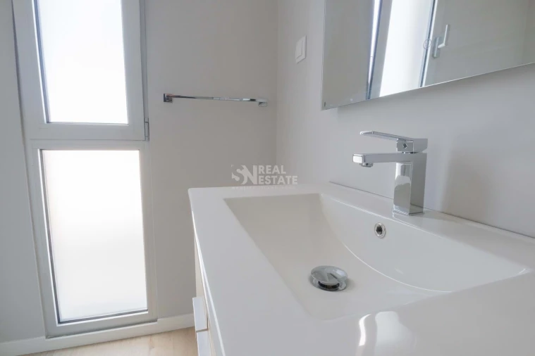 Moradia T4 para Venda em Paul do Mar Foto 61