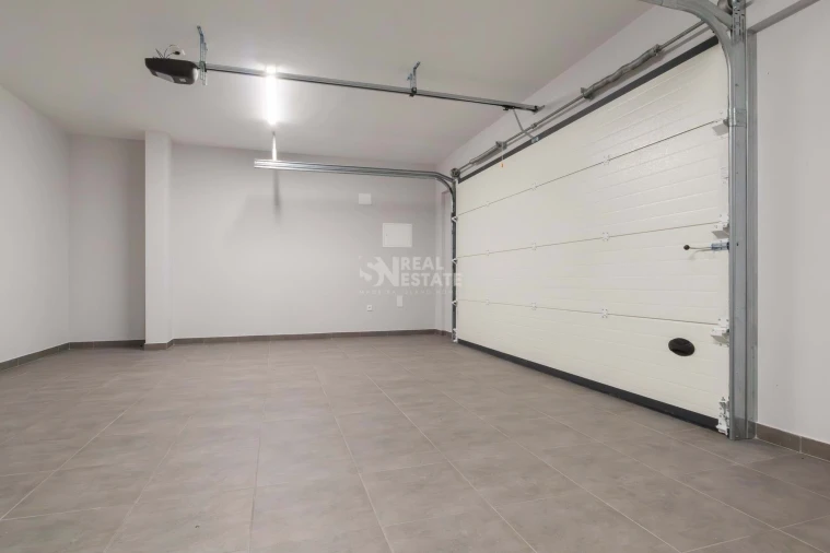 Moradia T4 para Venda em Paul do Mar Foto 72