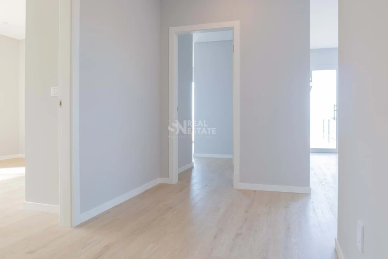 Moradia T4 para Venda em Paul do Mar Foto 60