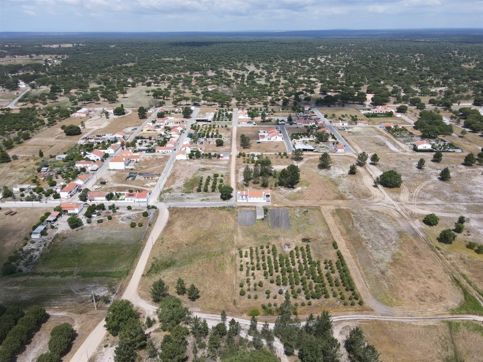Quinta T0 para Venda em Torrão Foto 4