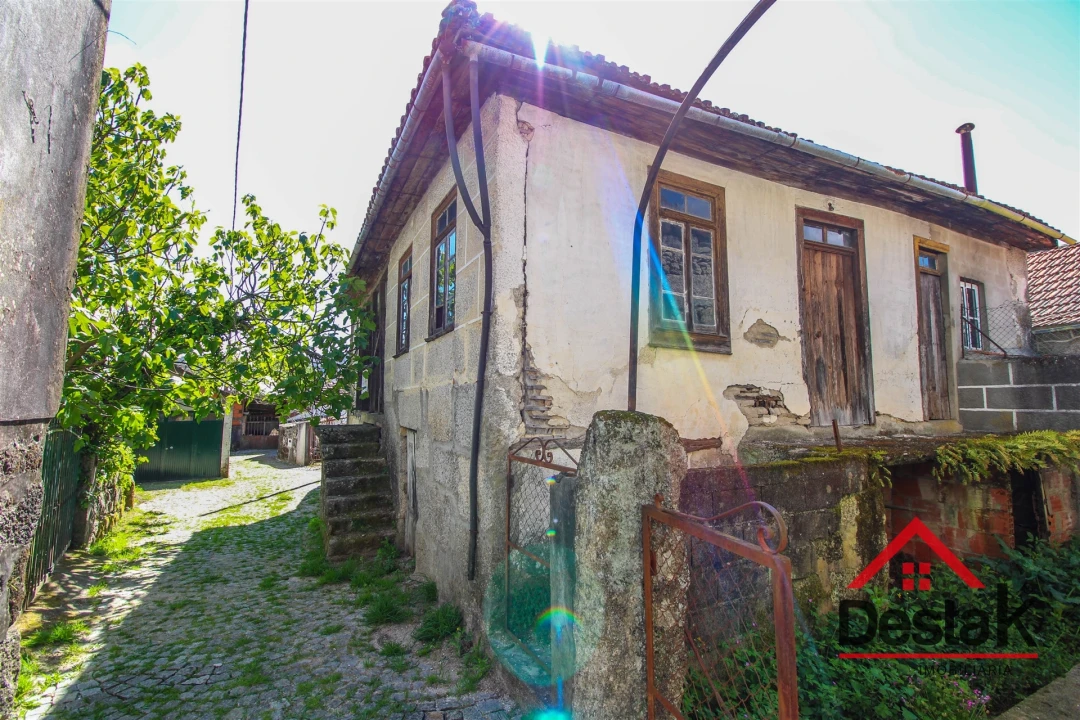 Moradia T5 para Venda em Sul Foto 4