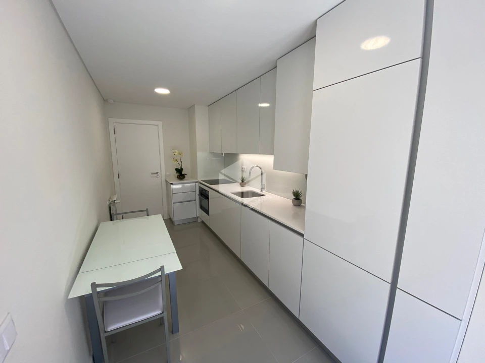 Apartamento T2 para Venda em Buarcos Foto 3