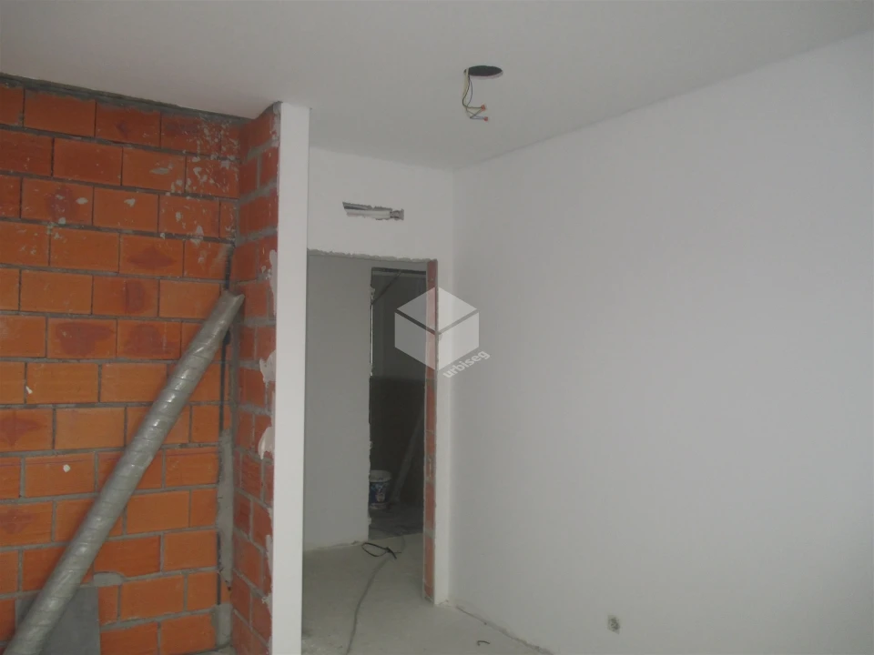 Apartamento T2 para Venda em São Pedro Foto 9