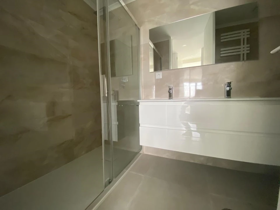 Apartamento T2 para Venda em Cidade da Maia Foto 7