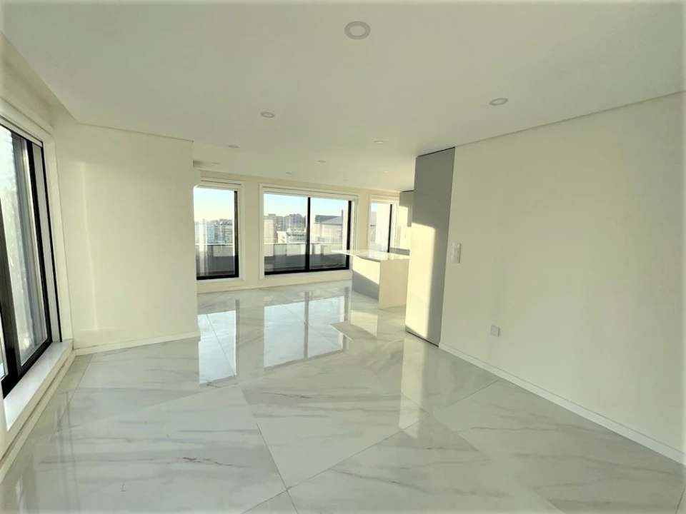 Apartamento T2 para Venda em Cidade da Maia Foto 2