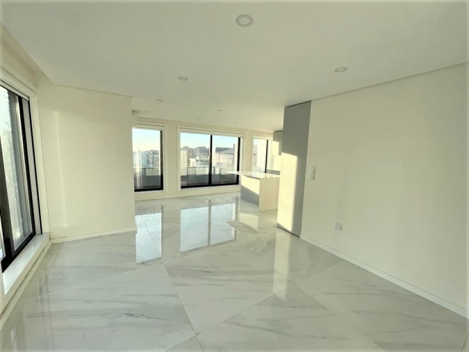 Apartamento T2 para Venda em Cidade da Maia Foto 2