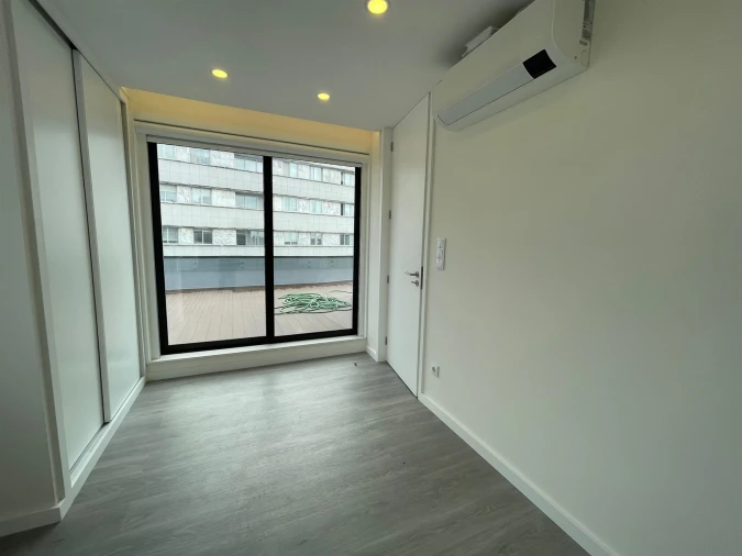 Apartamento T2 para Venda em Cidade da Maia Foto 12