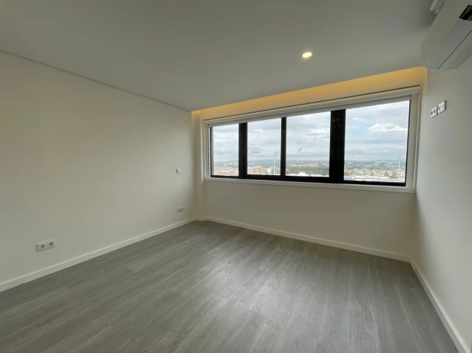 Apartamento T2 para Venda em Cidade da Maia Foto 16