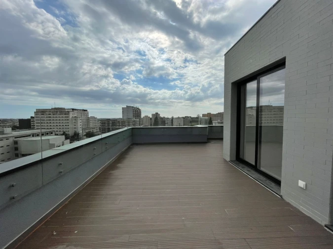 Apartamento T2 para Venda em Cidade da Maia Foto 15