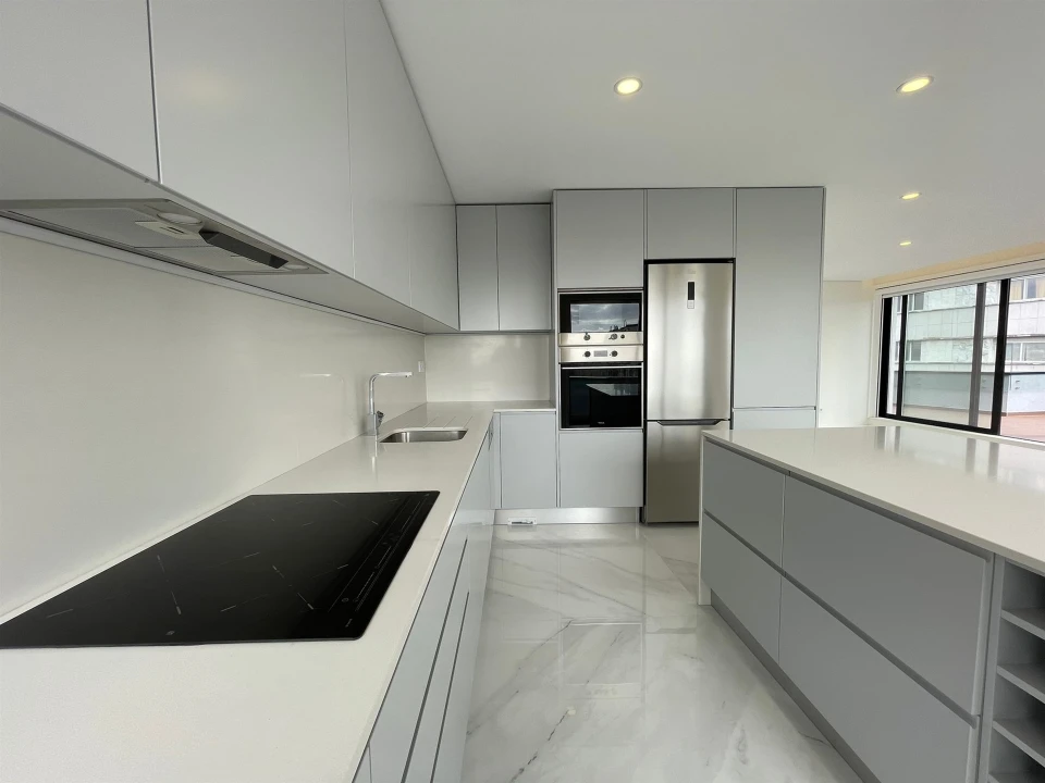 Apartamento T2 para Venda em Cidade da Maia Foto 13